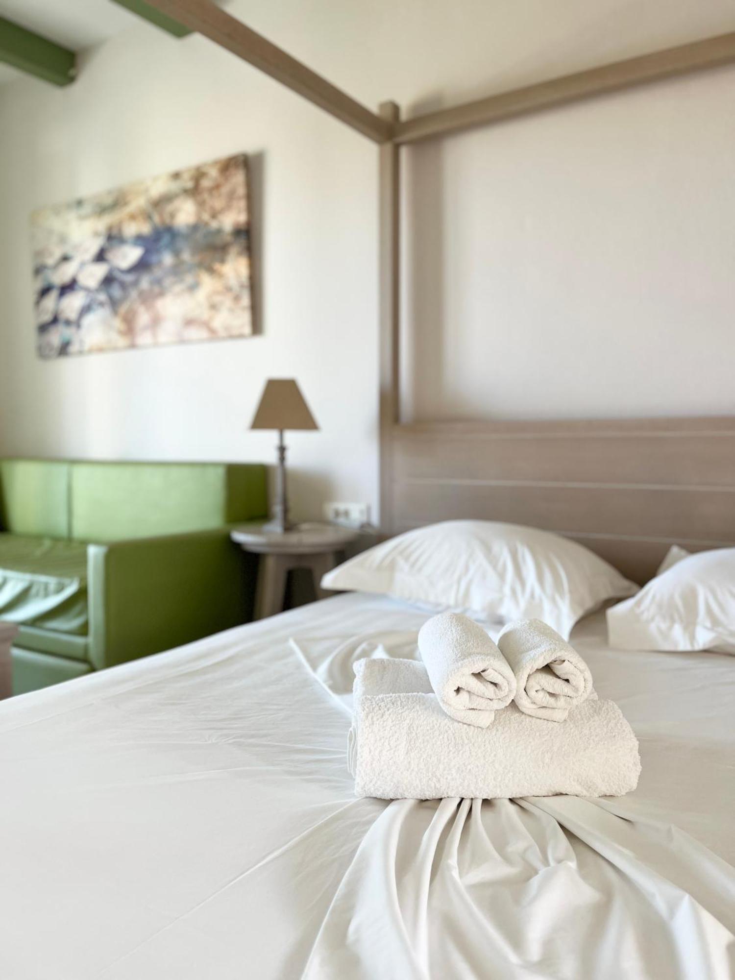 Alona Luxury Villas Arkásza Kültér fotó